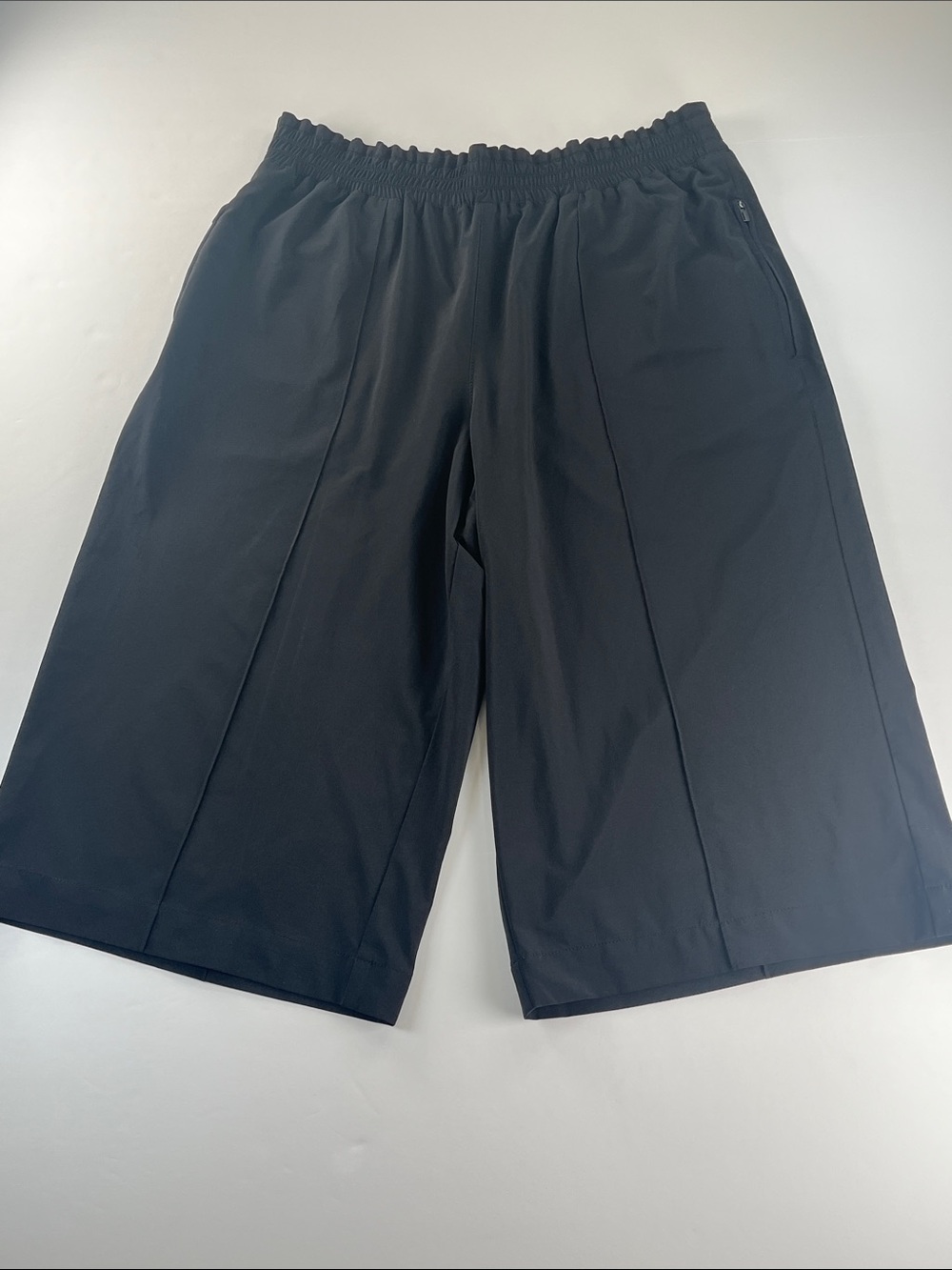 Athleta Black Elastic-Waist Wide Leg Capri W/ Pockets  Sz L